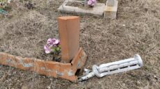 Все мыслимые виды мин и снарядов: опубликованы фото кладбищ на Харьковщине