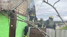 Село Кучерівка на Харківщині знову було під ударом армії РФ: сталася пожежа