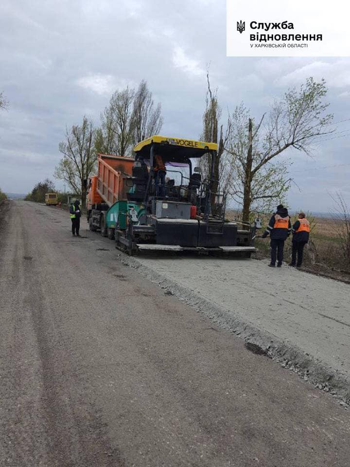 Ремонт дороги під Балаклією 2