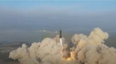 Найпотужніша ракета Маска Starship вибухнула на зльоті: що далі (відео)