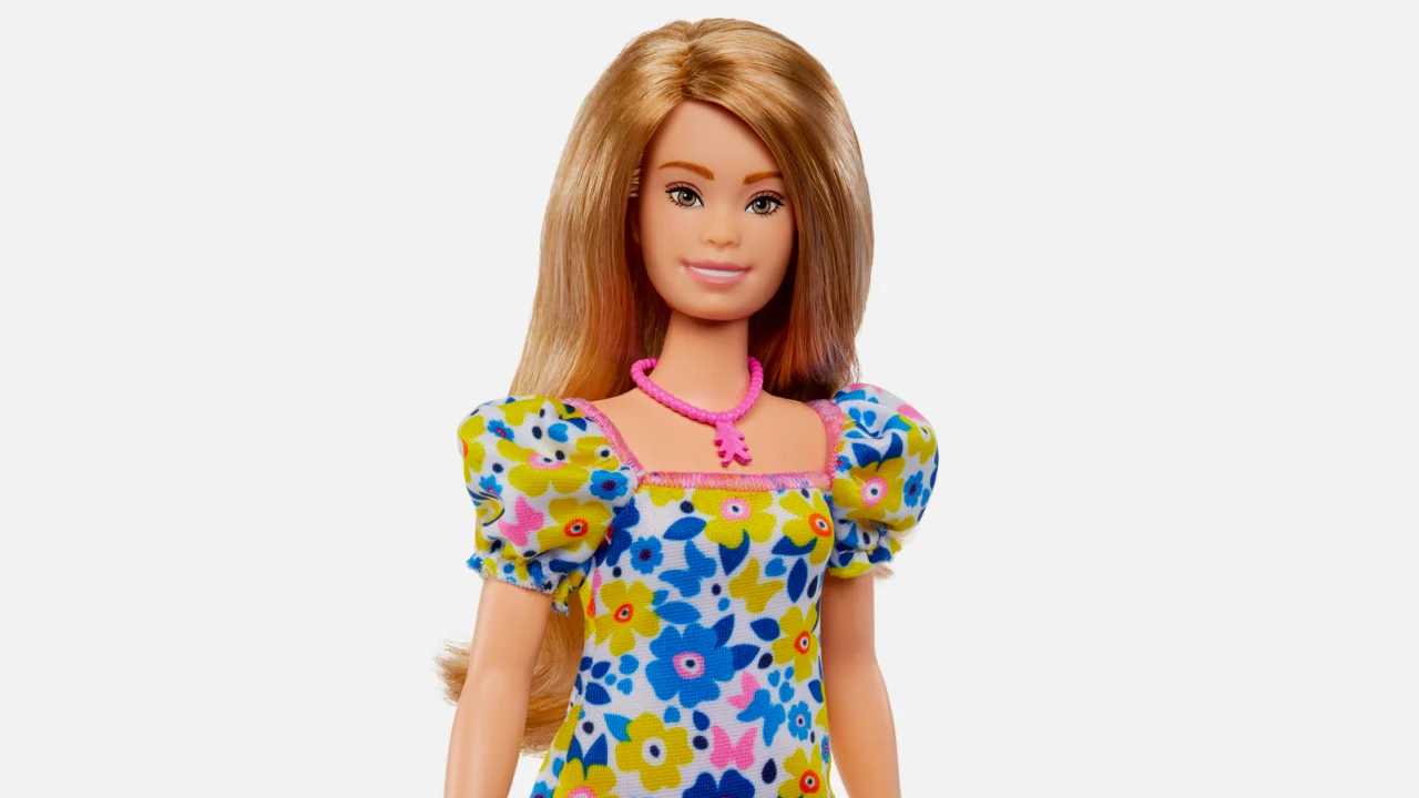Впервые в мире. Компания Mattel выпустила куклу Барби с синдромом Дауна