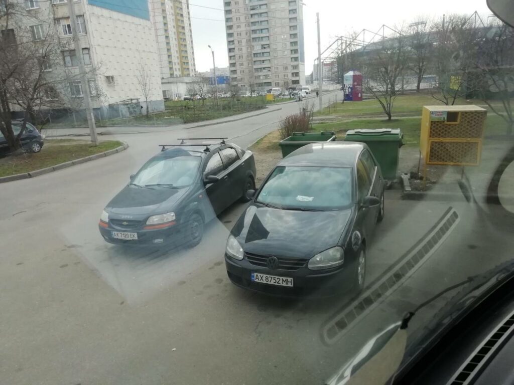 “Генії паркування”: до харків’ян звернулися комунальники