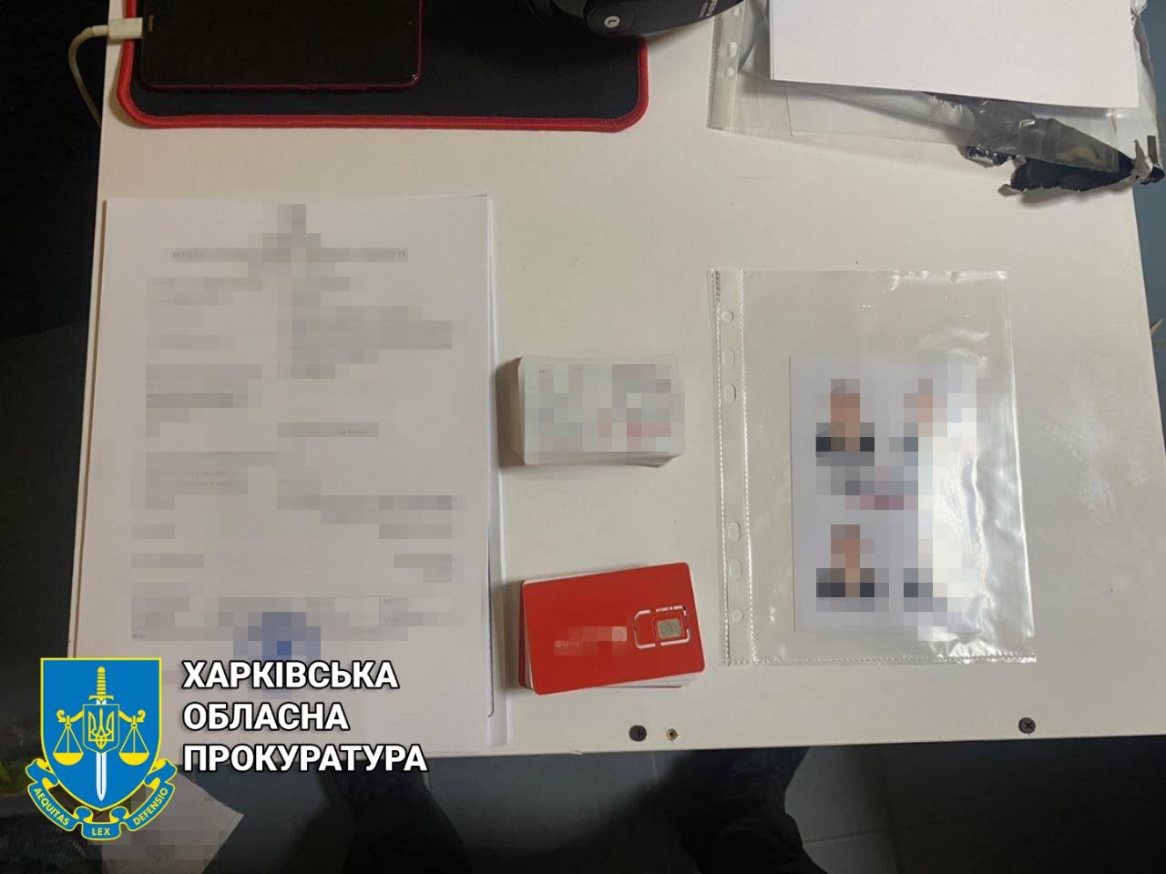 На Харківщині шахраї обіцяли перевезти за кордон, але кидали людей у дорозі