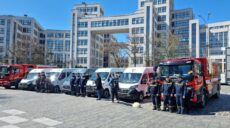 Харьковские ГСЧСники получили от Германии транспорт для эвакуации (сюжет)