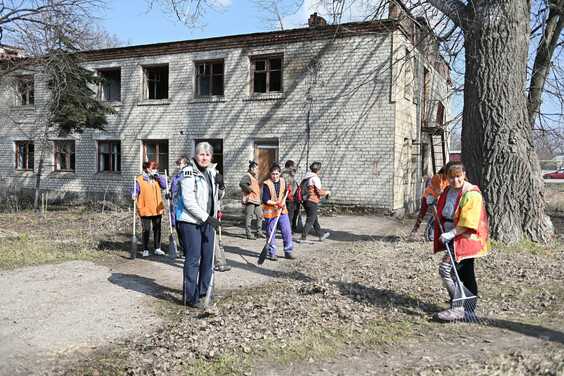 Робота на Харківщині: в “Армії відновлення” вже 1500 працівників