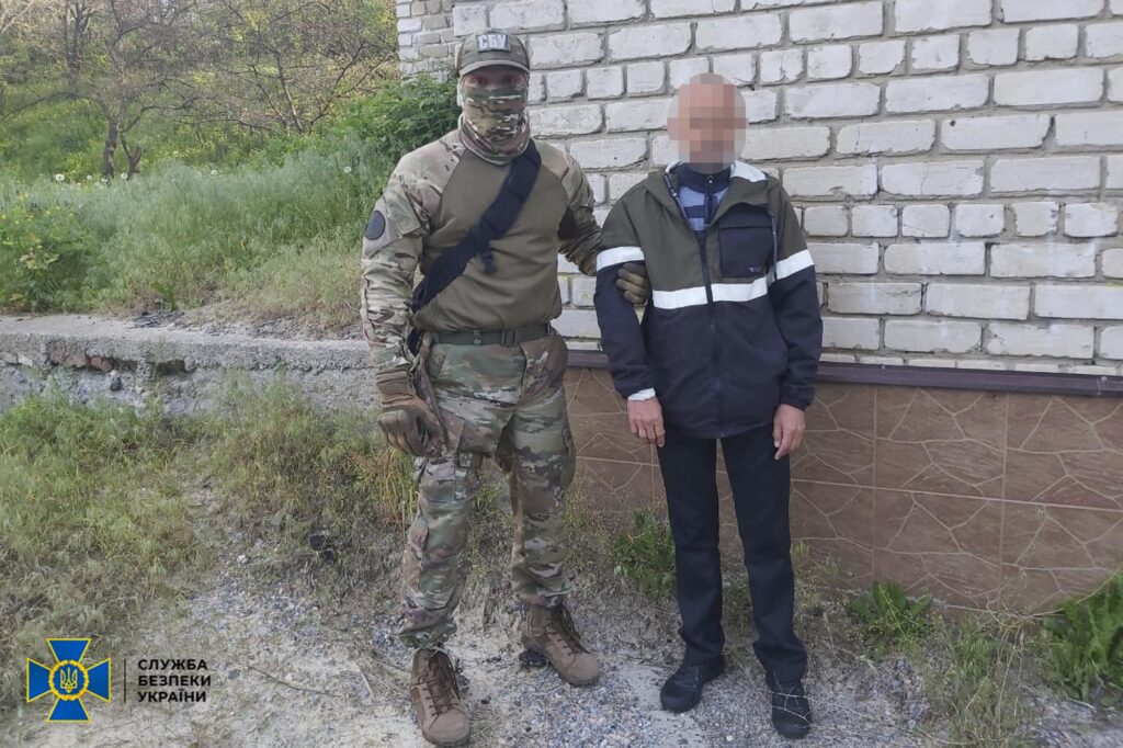Строил карьеру «полицейского» при оккупантах: разоблачили жителя Купянска