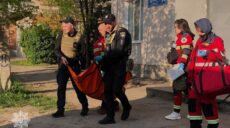 У Харкові патрульні визволили безпорадну жінку з квартири