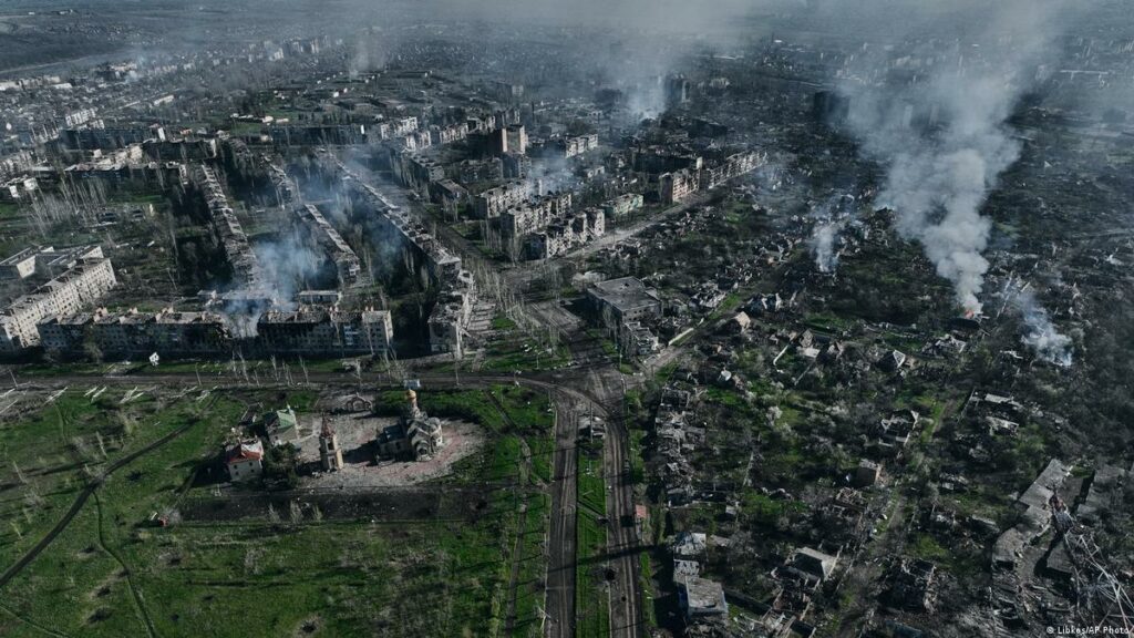 Маляр: ВСУ взяли Бахмут в полуокружение, что дает возможность уничтожать врага