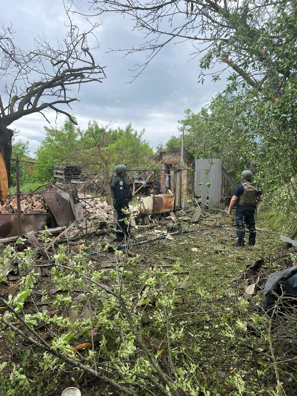 Обстріл Вовчанська: є поранений – подробиці від прокуратури та поліції (фото)