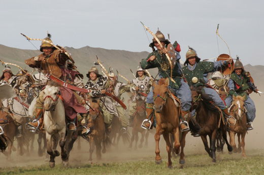 Атака монгольских лучников