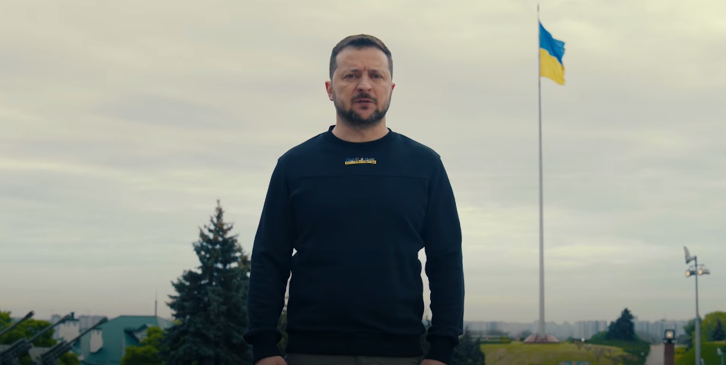 Битися не в барах і клубах – Зеленський звернувся до українців у тилу