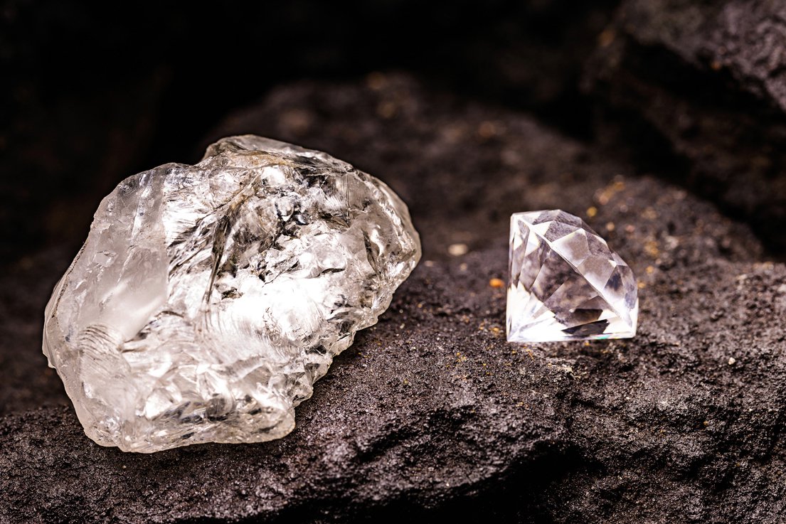 Квадриллион тонн алмазов нашли американские геологи в недрах Земли