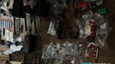 Изъяли целый арсенал: на Харьковщине отец с сыном незаконно продавали оружие