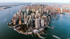 Нью-Йорк может тонуть под собственным весом, потому что здания слишком тяжелые