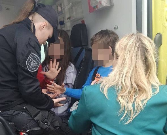 У ДТП на Нових Домах у Харкові постраждали жінка та двоє дітей (фото)