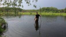 Зниклу на Харківщині маленьку дівчинку не можуть знайти третю добу