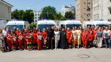 День «скорой»: бригады в Харькове и области получили десять новых авто (фото)
