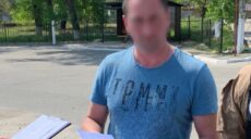 Волонтер и чиновник на Харьковщине наживались на закупке продуктов