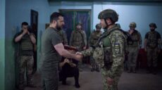 Зеленський вручив нагороду воїну харківської 92 ОМБр (фото)