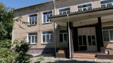 РФ ударила по будинку дитячої та юнацької творчості в Золочеві: двоє поранених
