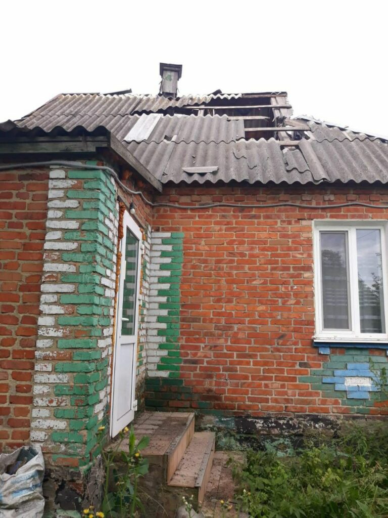 Прикордонне село на Харківщині з мінометів обстріляли окупанти (фото)