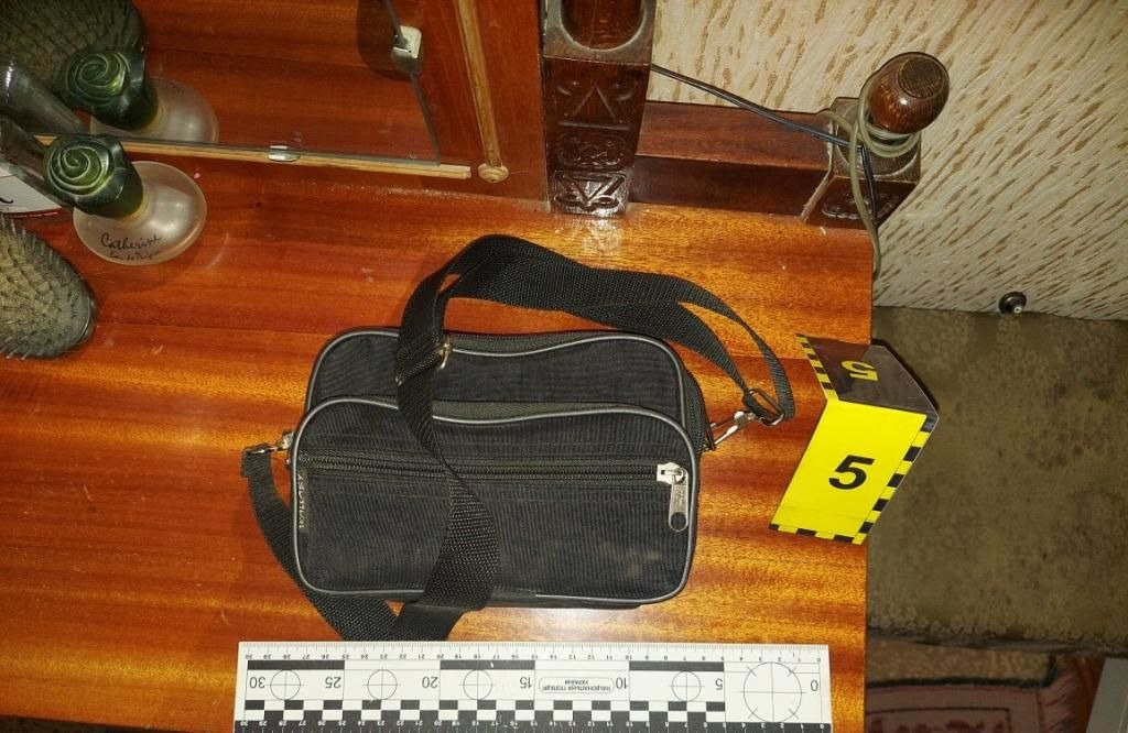 Ударил пожилого мужчину и украл 2500 грн: на Харьковщине задержали грабителя