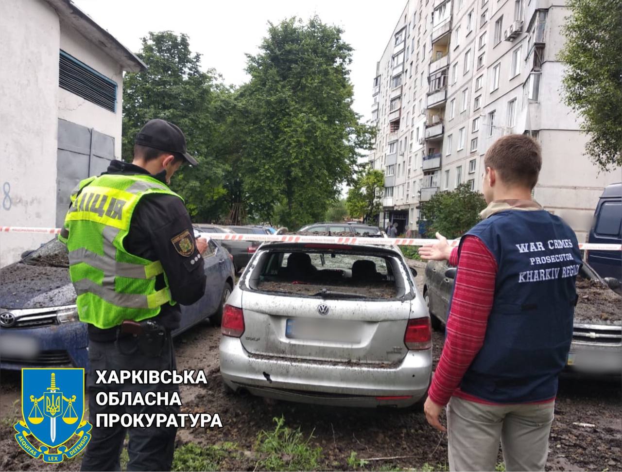 Удар тремя ракетами С-300 по Чугуеву: прокуратура показала последствия (фото)