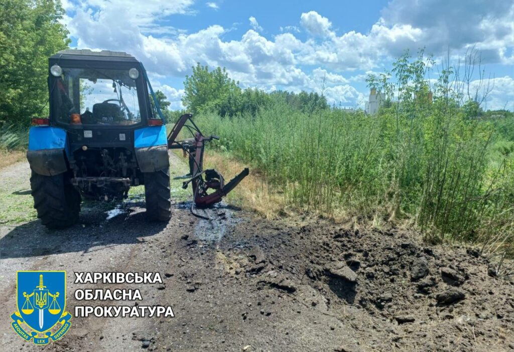 Подрыв трактора в Балаклее: пострадал коммунальщик – ГСЧС