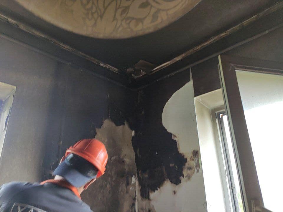 Під Харковом на вихідних горів будинок (фото)