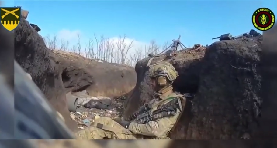 Будні героїв: харківська 92 ОМБр показала відео з окопів