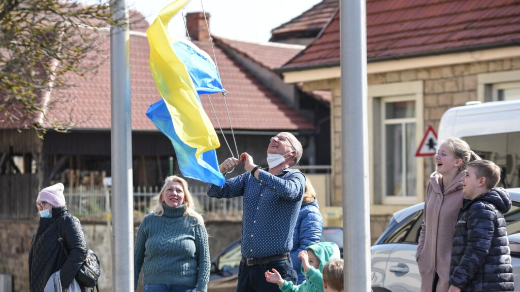 Почти половина беженцев из Украины хотят остаться в Германии после войны