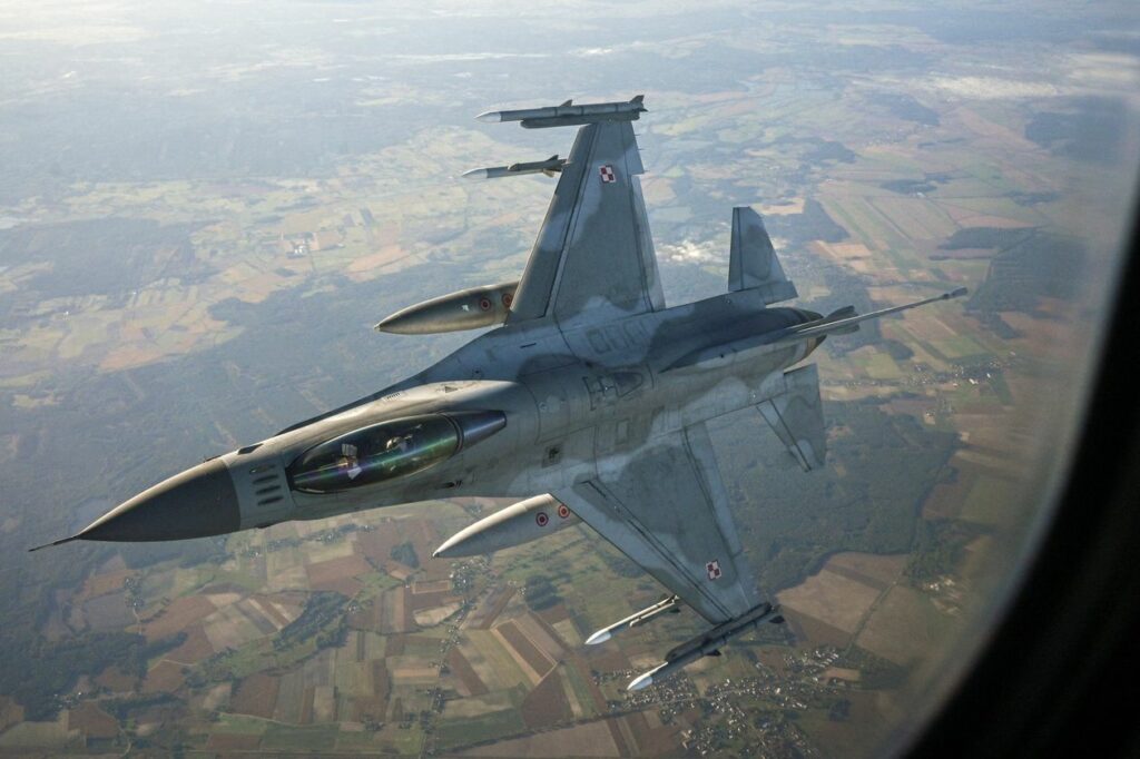 Літаки F-16, необхідні для перемоги, з’являться в Україні на початку 2024 року