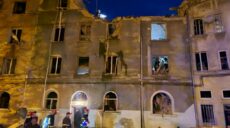 Ночная ракетная атака: во Львове «прилет» в жилой дом, есть погибшие (видео)