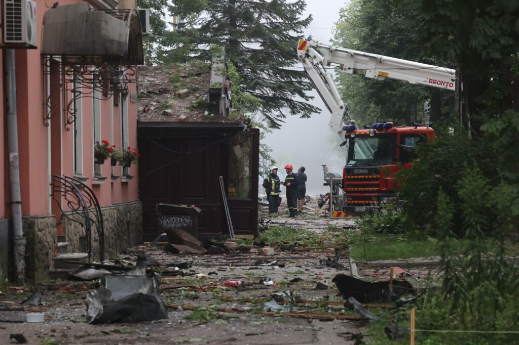 Ракетна атака по Львову: четверо загиблих, 37 поранених, оголошено жалобу