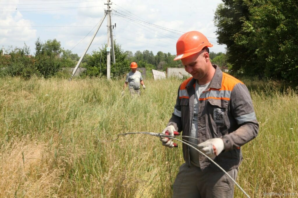 У село під Харковом дали світло: на місці знайшли розтяжки та “Пелюстки”