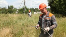 В село под Харьковом дали свет: на месте нашли растяжки, снаряды и «Лепестки»