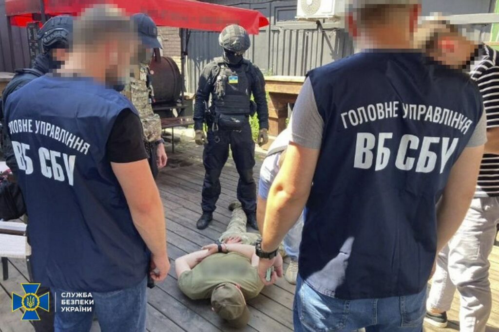 В Харькове обезвредили банду лже-СБУшников