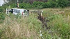 ДТП під Харковом: водій врізався в дерево, загинула його дружина (фото)