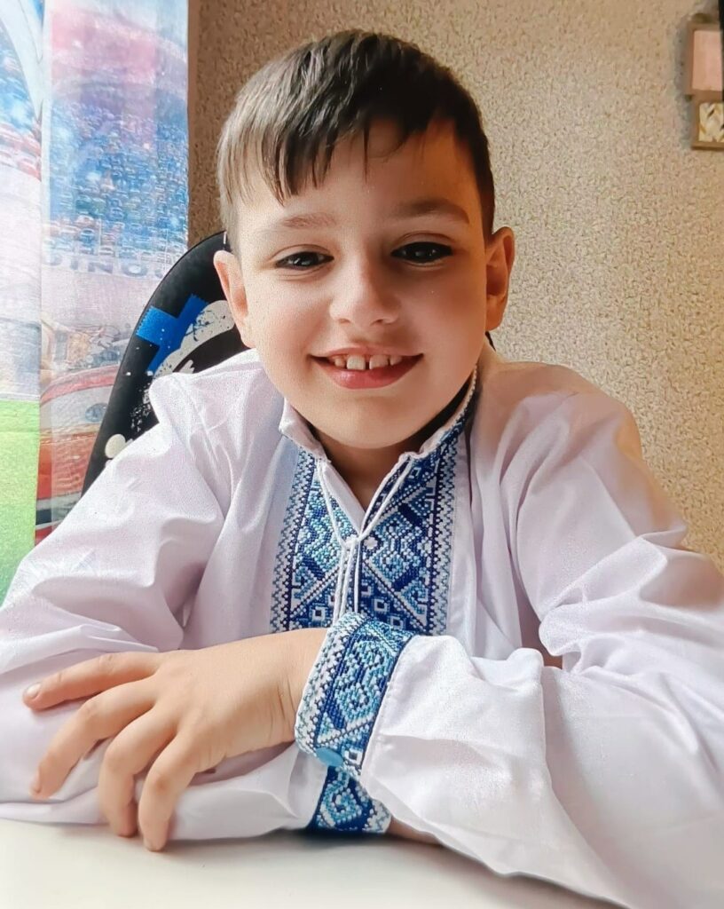 Зник з території підприємства: у Харкові розшукують хлопчика з аутизмом