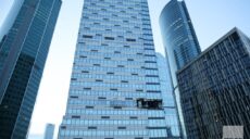 Атака дронов на Москву: что в поврежденном здании и что говорят в ВСУ (видео)
