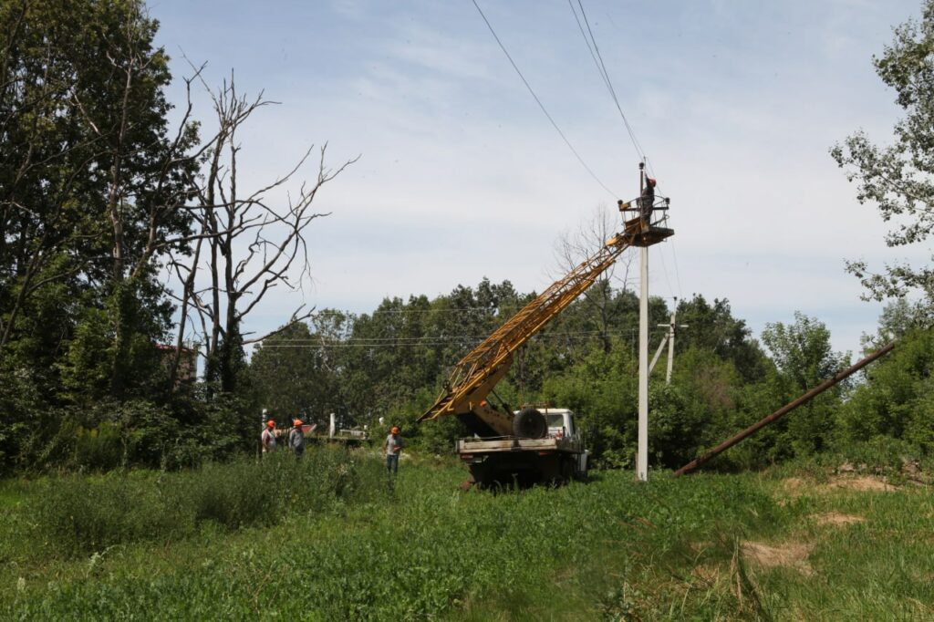 Лінію електропередачі, яка живить екопарк під Харковом, відремонтували