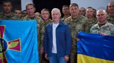 «Завдяки вам місто живе». Терехов привітав зенітників у Харкові