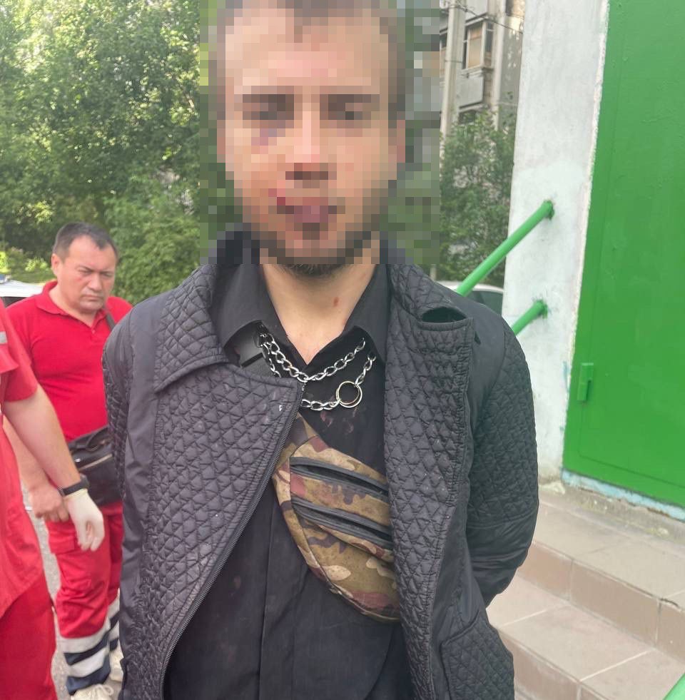 20-летний парень зарезал мать и сестру и устроил смертельное ДТП в Харькове