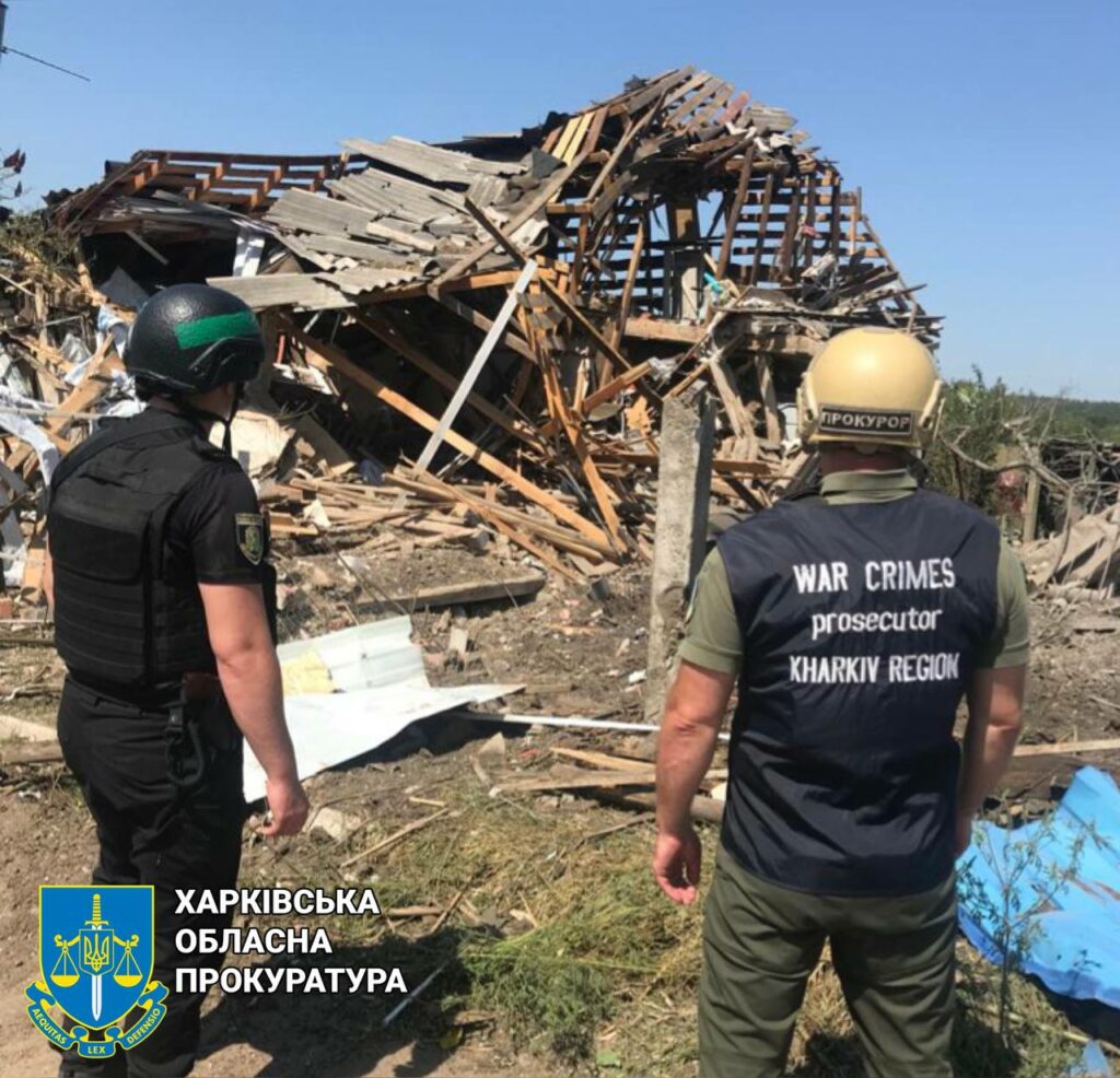 У прокуратурі показали наслідки ранкового обстрілу Куп’янщини (фото)
