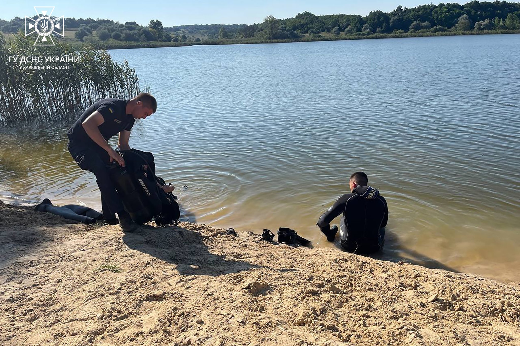 Водолазы ГСЧС подняли со дна утопленника