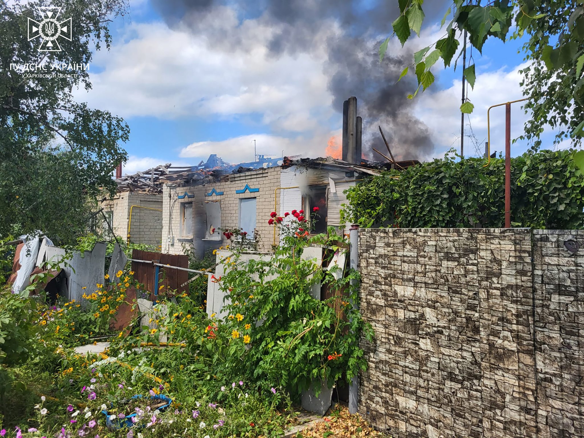 Три пожежі виникли на Харківщині через російські обстріли – ДСНС