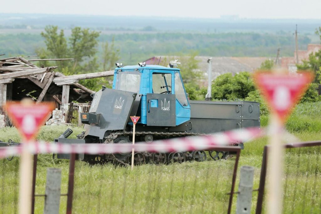 Харківський трактор для розмінування можуть запустити у масове виробництво