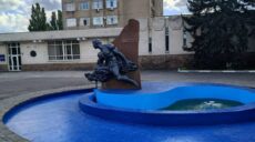 У Харкові відновили пам’ятник водопровідникам