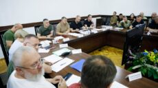 Смешанную форму анонсировали 11 школ, но нужно проверить укрытия — Синегубов