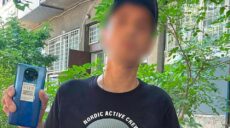 Поцупив смартфон у транспорті: у Харкові затримали ймовірного крадія (фото)
